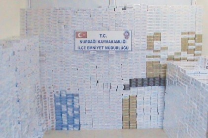 23 bin 620 paket kaçak sigara ele geçirildi