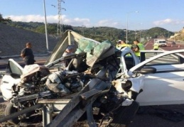 327 bin 429 trafik kazasında 2 bin 711 kişi yaşamını yitirdi