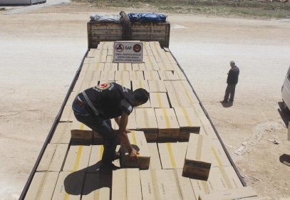 64 bin adet kaçak ampul ele geçirildi