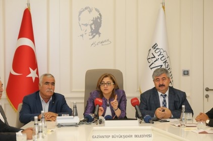 4 bin çiftçiye 2 bin ton sertifikalı buğday ve arpa tohumu dağıtacak