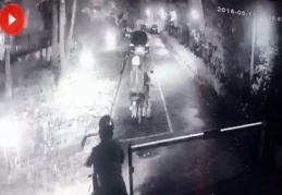 35 bin lira değerindeki motosikleti saniyeler içinde böyle çaldılar