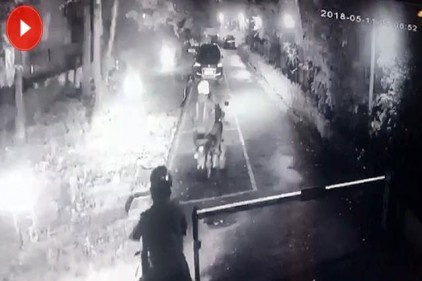 35 bin lira değerindeki motosikleti saniyeler içinde böyle çaldılar