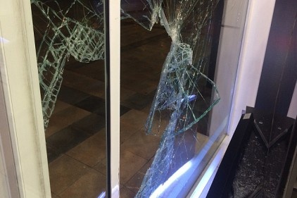 30 bin liralık telefon hırsızlığı kamerada 
