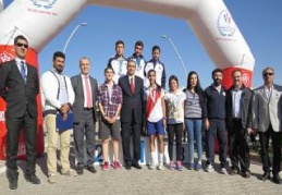 3 bin metre mesafeli koşulara GAÜN öğrencileri damgasını vurdu