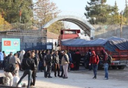 10 bin nüfuslu ilçede esnafın da yüzü güldü