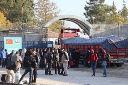 10 bin nüfuslu ilçede esnafın da yüzü güldü