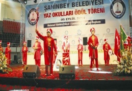 13 bin öğrenci yaz okullarından mezun oldu