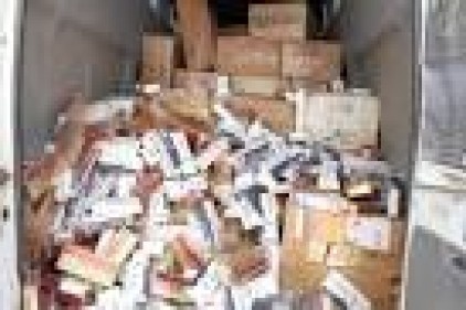 8 bin paket kaçak sigara ele geçirildi