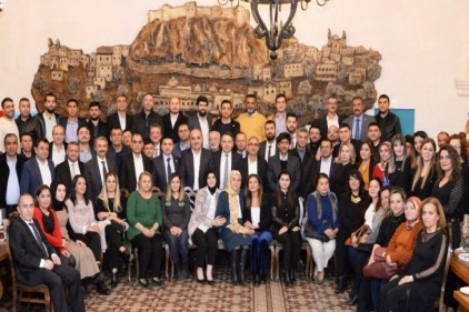 550 bin sağlık çalışanını mutlu edecek bir düzenleme olsun 