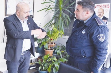 6 bin seçmenli mahallede tek muhtar adayı var 