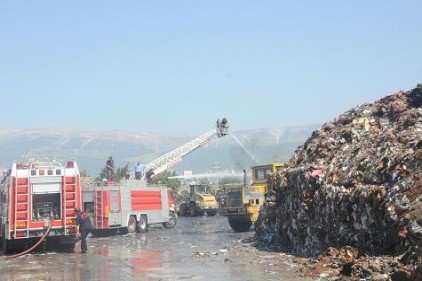 10 bin ton kağıt yandı