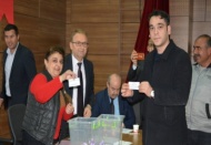 2 bloktan ve 48 konutun kuraları çekildi