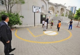 6 camiye basket sahası kuruldu