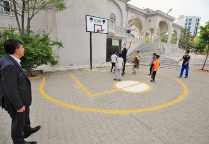 6 camiye basket sahası kuruldu
