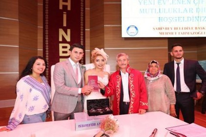 147 çift 08.08.2018 tarihinde nikah kıydırdı 
