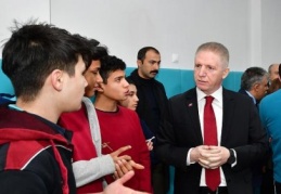 24 derslikli Tepebaşı Anadolu Lisesi eğitim öğretime açıldı