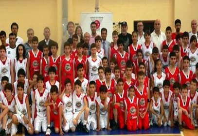 ''12 Dev Adam Basketbol Okulları'' açılıyor