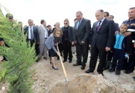 50 dönümlük alana itfaiye personellerince 10 bin fidan dikildi