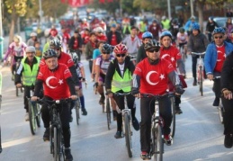 29 Ekim için pedal çevirdiler 