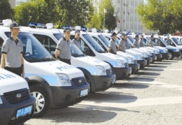 60 ekip otosu, törenle hizmete alındı