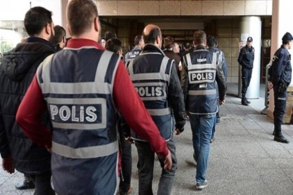 44 emniyet mensubu tutuklandı