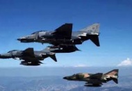 6 F-16 ile Türkiye-Suriye hudut hattı boyunca uçtu