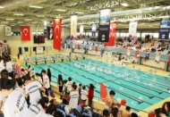 19 farklı kategoride 386 sporcu kulaç attı