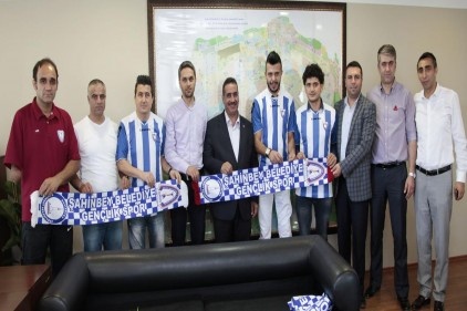 4 futbolcu Milli Takım kampına davet edildi