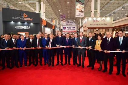 30. GAPSHOES Uluslararası Ayakkabı, Terlik, Saraciye ve Yan Sanayi Yaz Fuarı kapılarını açtı