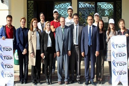 140 GAÜN öğrencisi, okuma yazma bilmeyen kadınları eğitecek