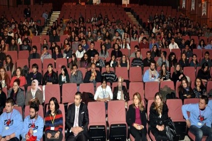 19. Gençlik Konseyi Gaziantep Üniversitesi&#039;nin ev sahipliğinde toplandı 