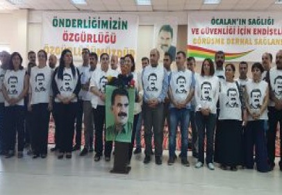 50 Gönüllü Öcalan'la görüşülmesi için açlık grevine başladı