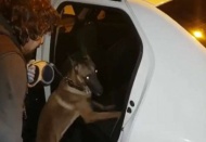 1.80 gram esrar, 0.80 gram metamfetamin ele geçirildi 