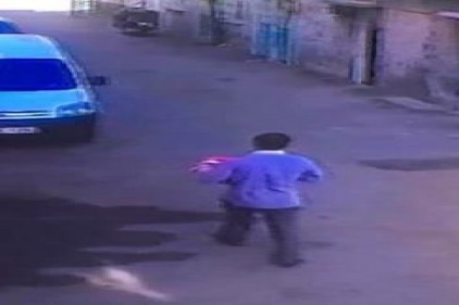 3 günlük bebeği sokağa bırakan vicdansız aranıyor