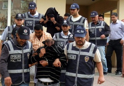 1 haftada 36 kişi gözaltına alındı