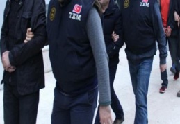 33 hakim ve savcıdan 4'ü tutuklandı