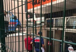 24 Havalimanı işçisi tutuklandı 