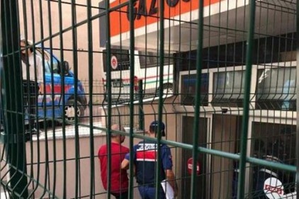 24 Havalimanı işçisi tutuklandı 