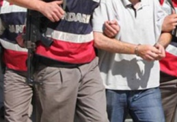 5 ilde 24 ayrı adrese baskın yapan ekipler, 39 şüpheliyi gözaltına aldı 