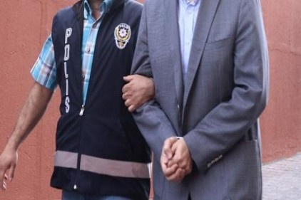 13 ilde 105 eski polis hakkında gözaltı kararı