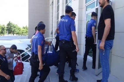 14 ilde FETÖ’den yakalananlar adliyeye sevk edildi