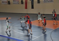 20 ilden binden fazla sporcu yarışıyor