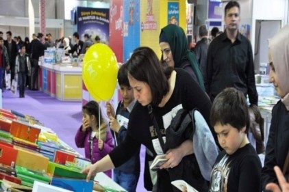 21. İstanbul Kırtasiye, Kağıt Okul ve Ofis Ürünleri Fuarı başladı