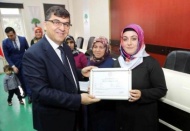 133 kadın daha okur-yazar oldu