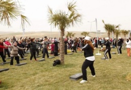 500 kadın sabah sporu yaptı
