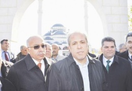 7 kapıdan bulgur toplayıp, kaz kesti