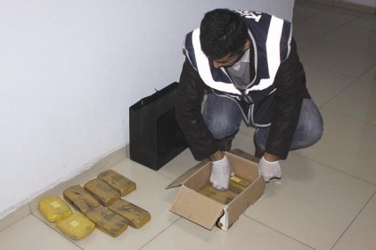 5 kilo eroinle iligili 7 kişi tutuklandı