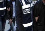 32 kişi gözaltına