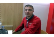 2 kişi, telefon çalarken güvenlik kamerasına yakalandı