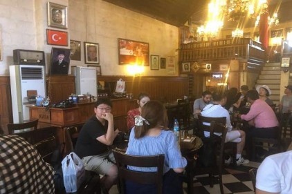 14 kişiden oluşan Güney Koreli sosyal medya fenomeni Gaziantep&#8217;e geldi